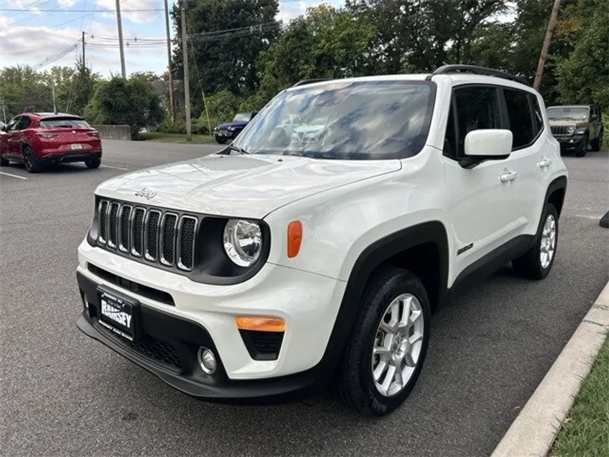 2021 Jeep Renegade Latitude photo 1