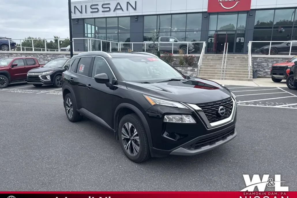 2023 Nissan Rogue SV photo 1