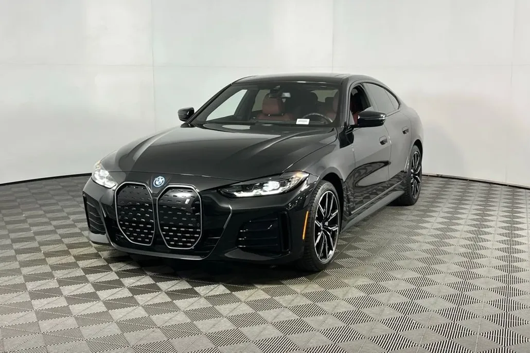 2022 Bmw i4 eDrive40 photo 1