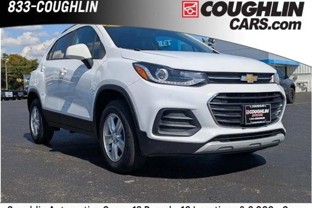 2022 Chevrolet Trax LT photo 1
