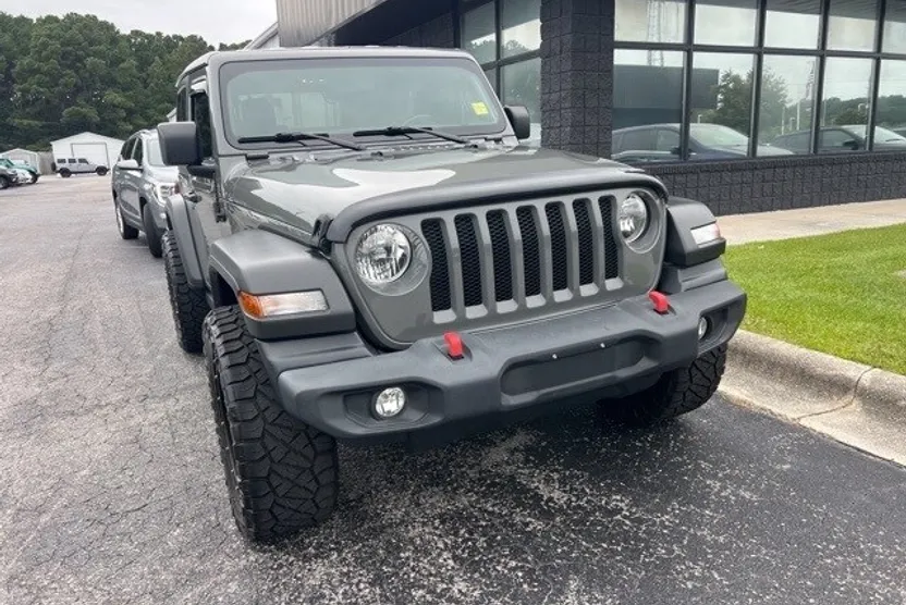 2020 Jeep Wrangler Sport S photo 1