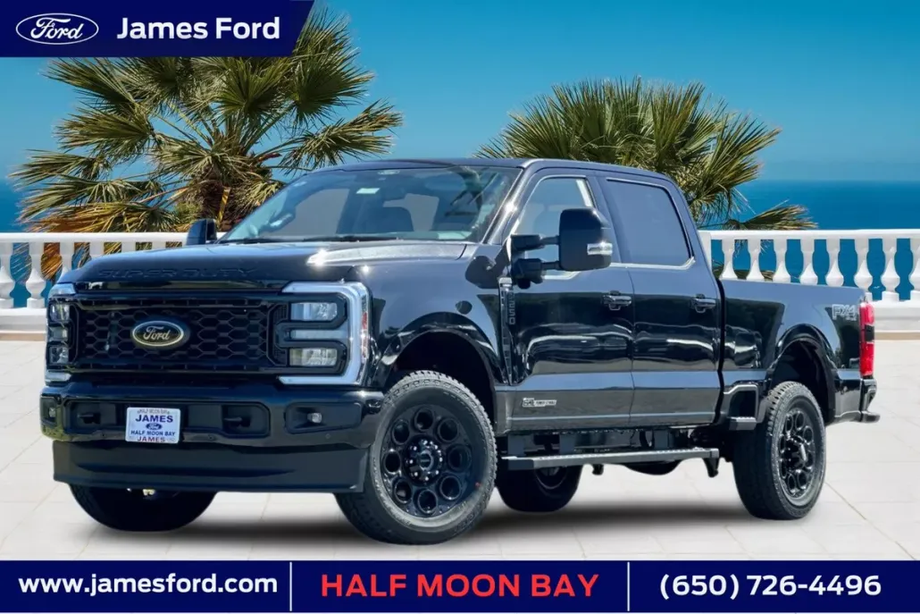 2025 Ford F-250 Lariat photo 1