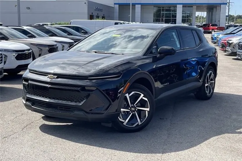 2026 Chevrolet Equinox EV 1LT photo 1