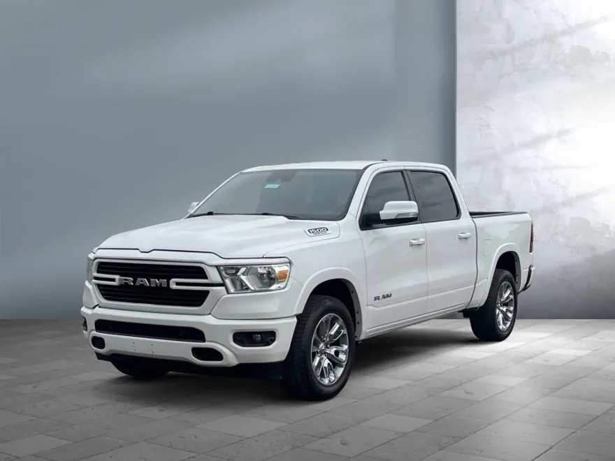 2022 Ram 1500 Laramie photo 1