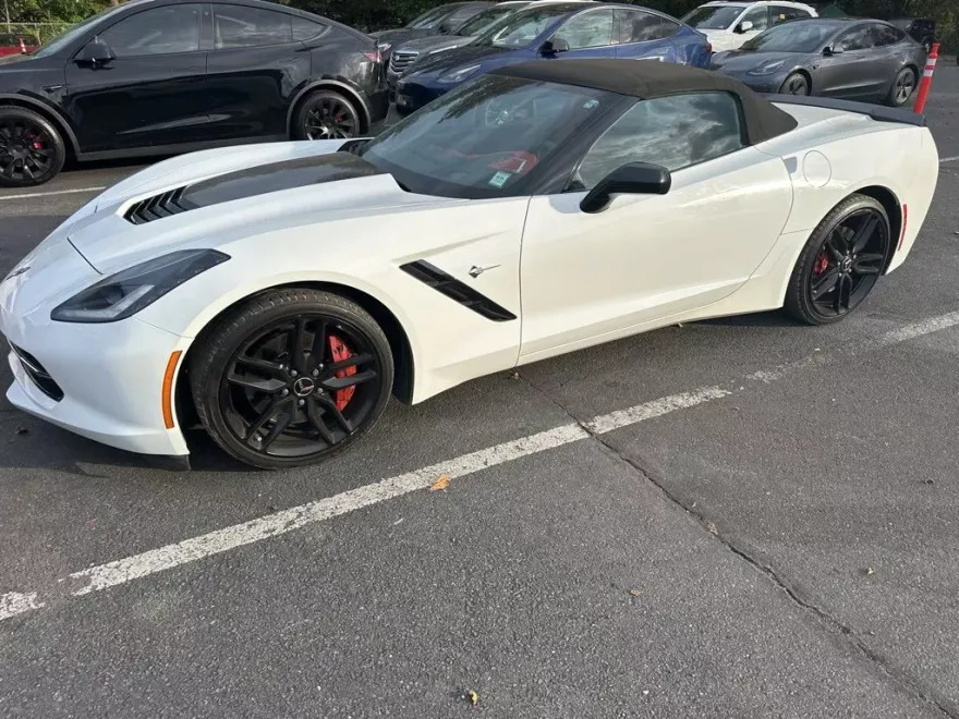 2014 Chevrolet Corvette Stingray Z51 3LT photo 1