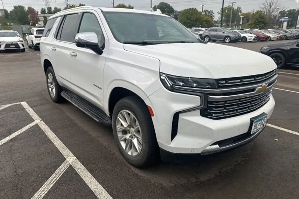 2023 Chevrolet Tahoe Premier photo 1