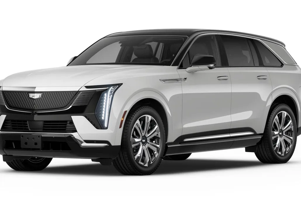 2025 Cadillac Escalade IQ Luxury photo 1