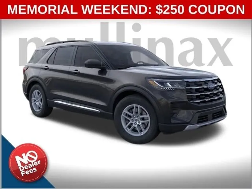 2025 Ford Explorer photo 1
