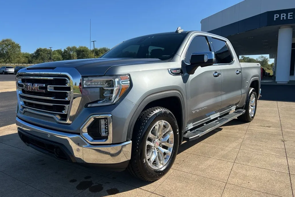 2020 Gmc Sierra 1500 SLT photo 1