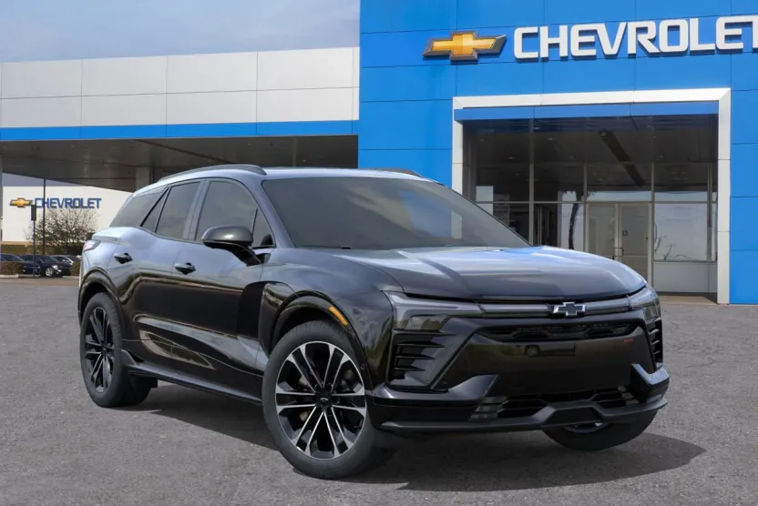 2026 Chevrolet Blazer EV photo 1