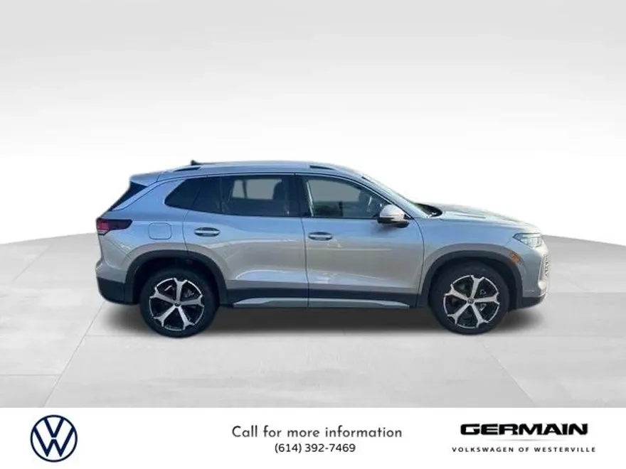 2025 Volkswagen Tiguan SE photo 1