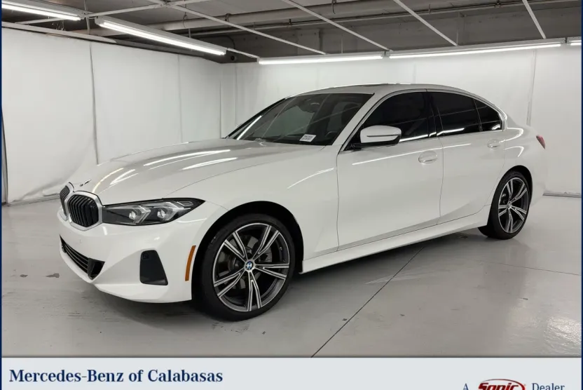 2024 Bmw 330i photo 1