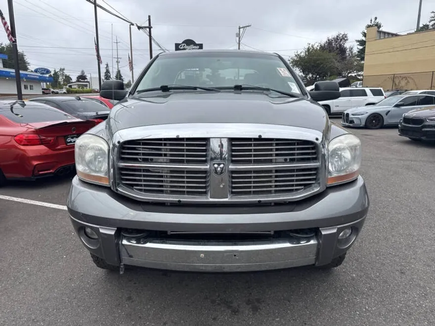 2006 Dodge Ram Laramie photo 1