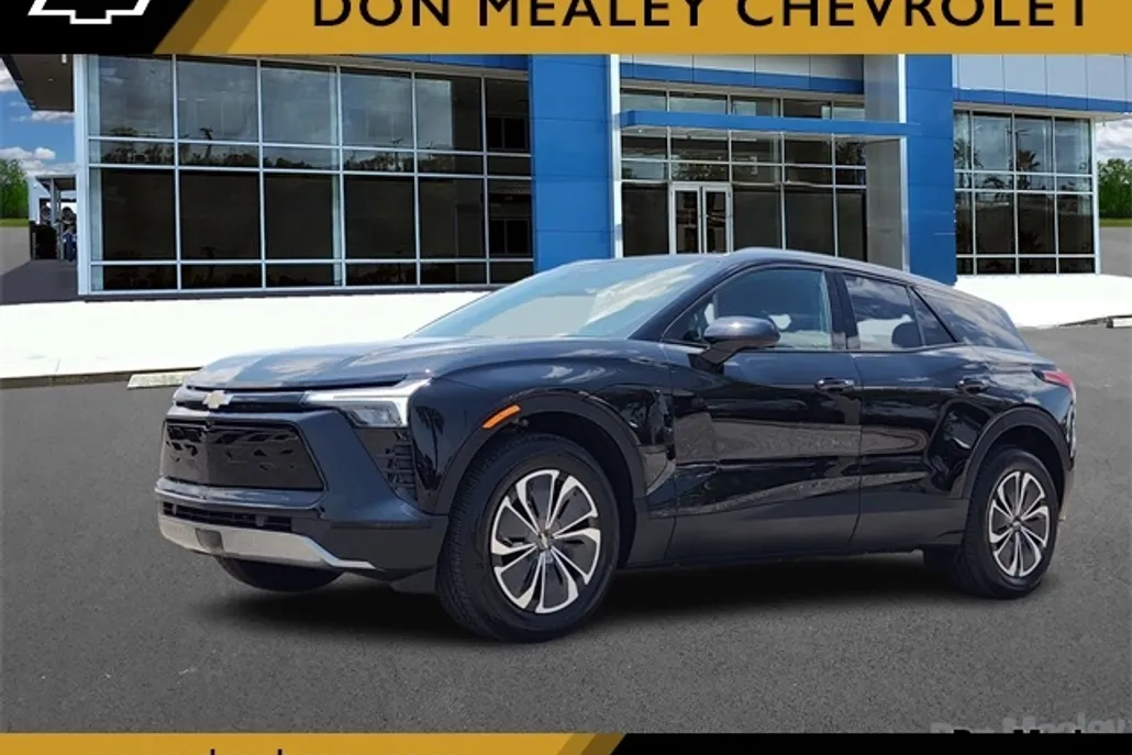 2025 Chevrolet Blazer EV photo 1