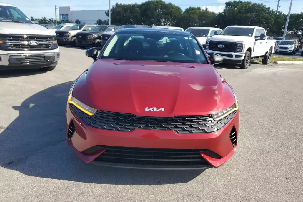 2024 Kia K5 EX photo 1