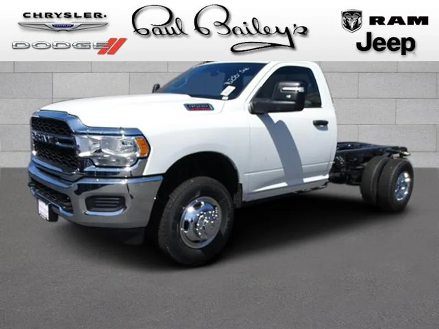 2024 Ram 3500 Tradesman photo 1