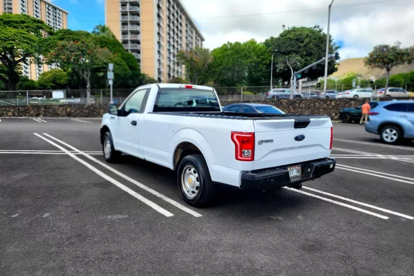 2017 Ford F-150 XL photo 1