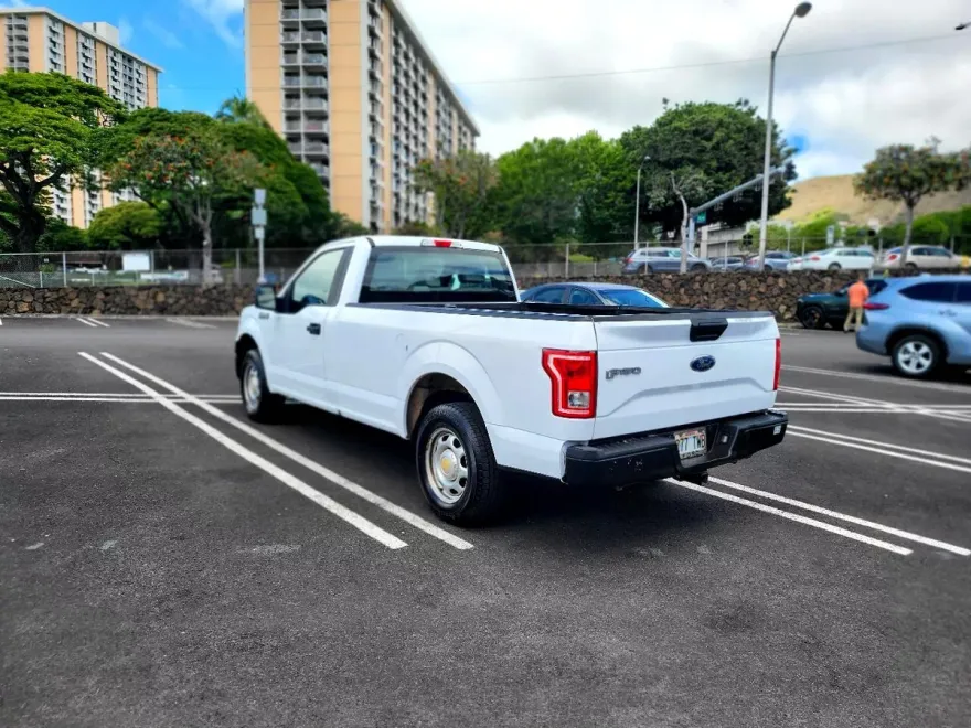 2017 Ford F-150 XL photo 1