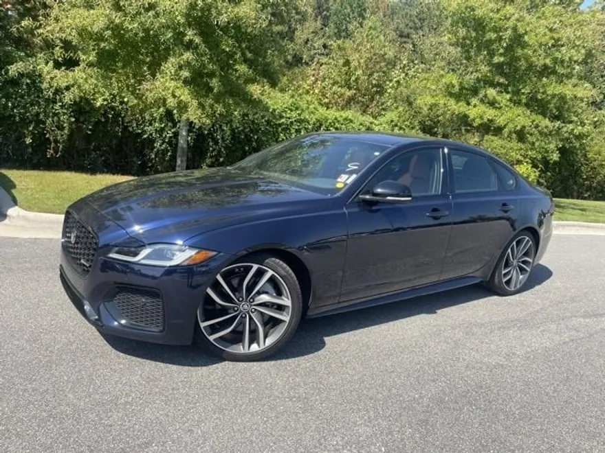 2024 Jaguar XF P300 R-Dynamic SE photo 1