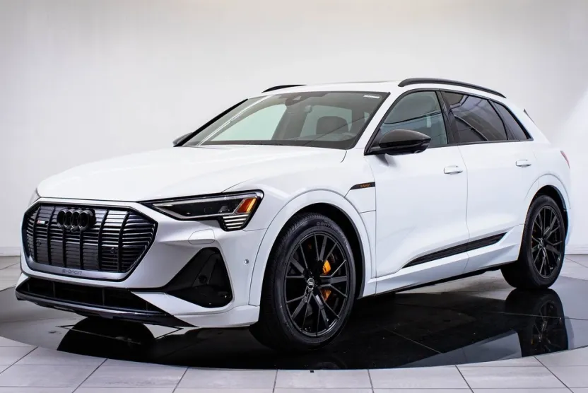 2022 Audi e-tron Prestige photo 1