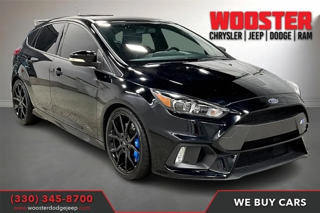 2017 Ford Focus RS photo 1