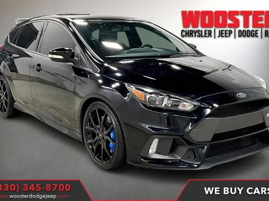 2017 Ford Focus RS photo 1