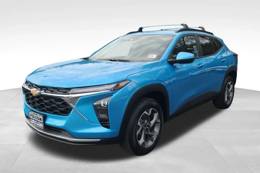 2026 Chevrolet Trax LT photo 1