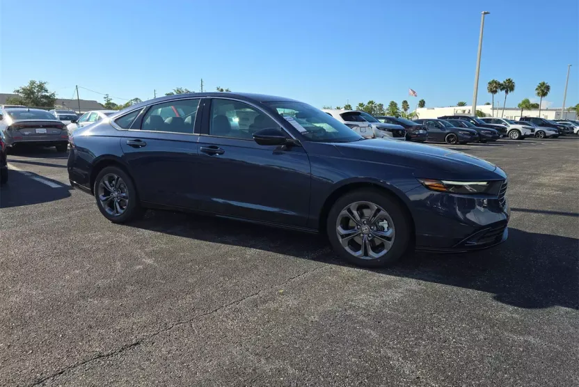 2025 Honda Accord Hybrid EX-L photo 1