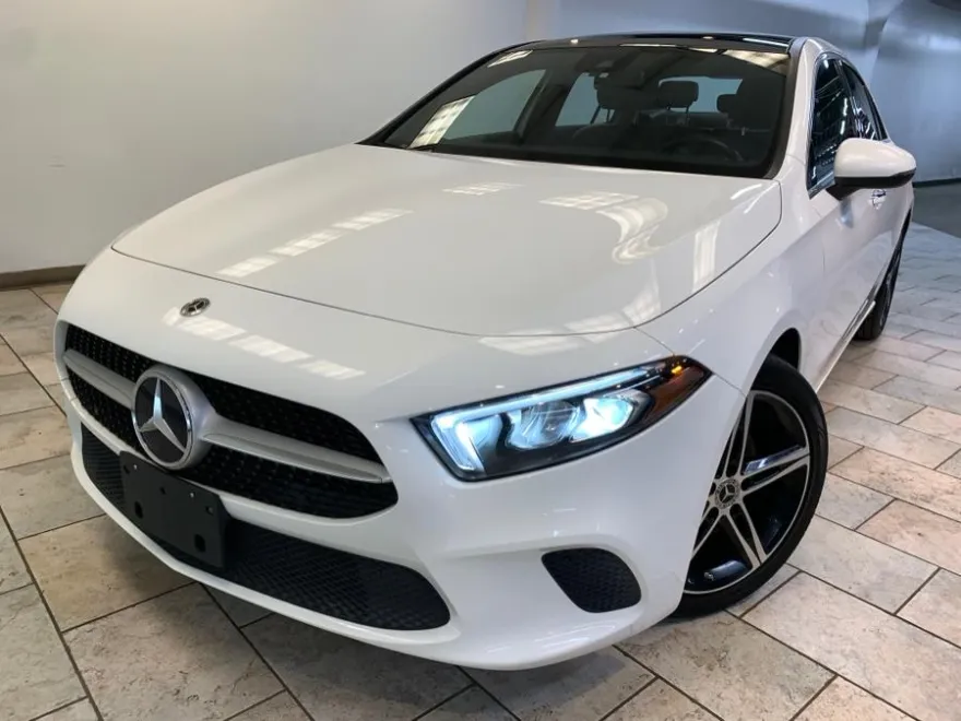 2022 Mercedes Benz A 220 4MATIC photo 1
