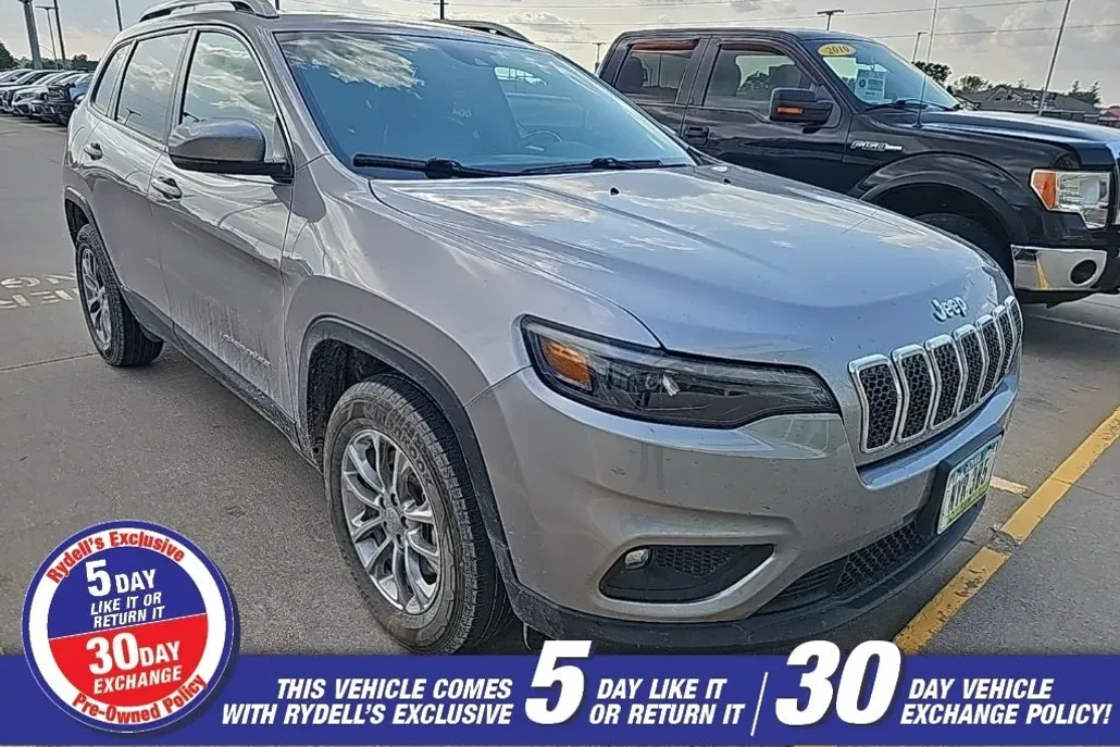 2021 Jeep Cherokee Latitude Lux photo 1