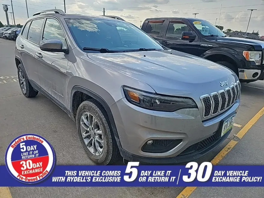 2021 Jeep Cherokee Latitude Lux photo 1