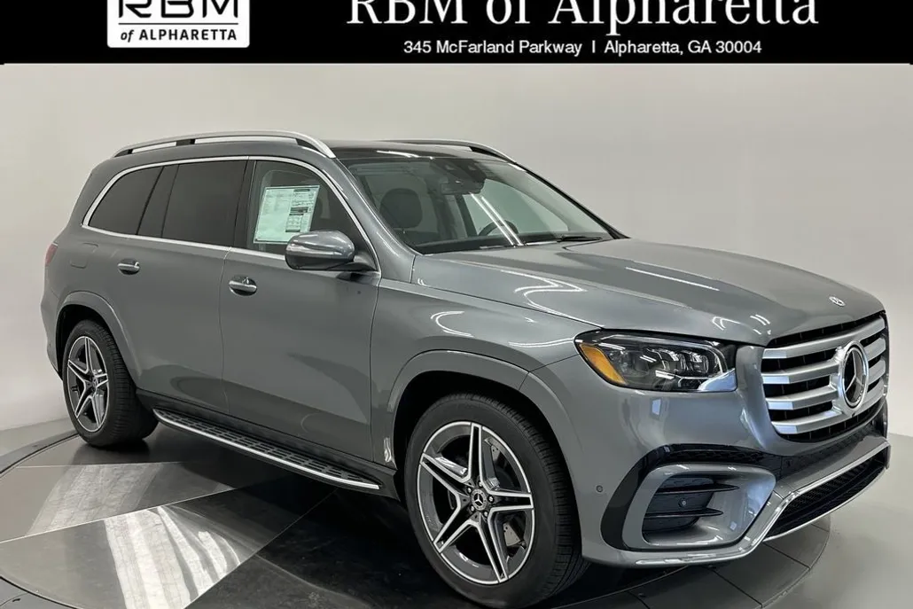 2026 Mercedes Benz GLS 450 4MATIC photo 1