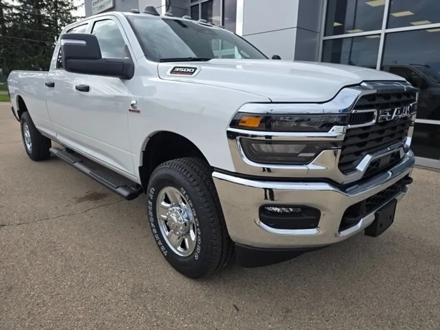 2025 Ram 3500 Tradesman photo 1