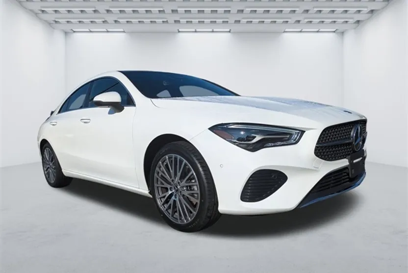 2025 Mercedes Benz CLA 250 photo 1