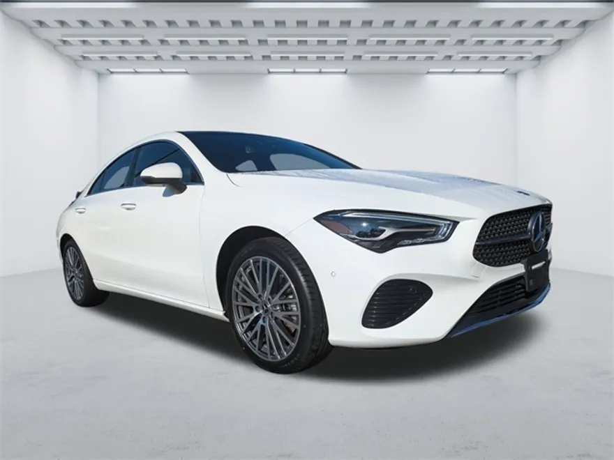 2025 Mercedes Benz CLA 250 photo 1