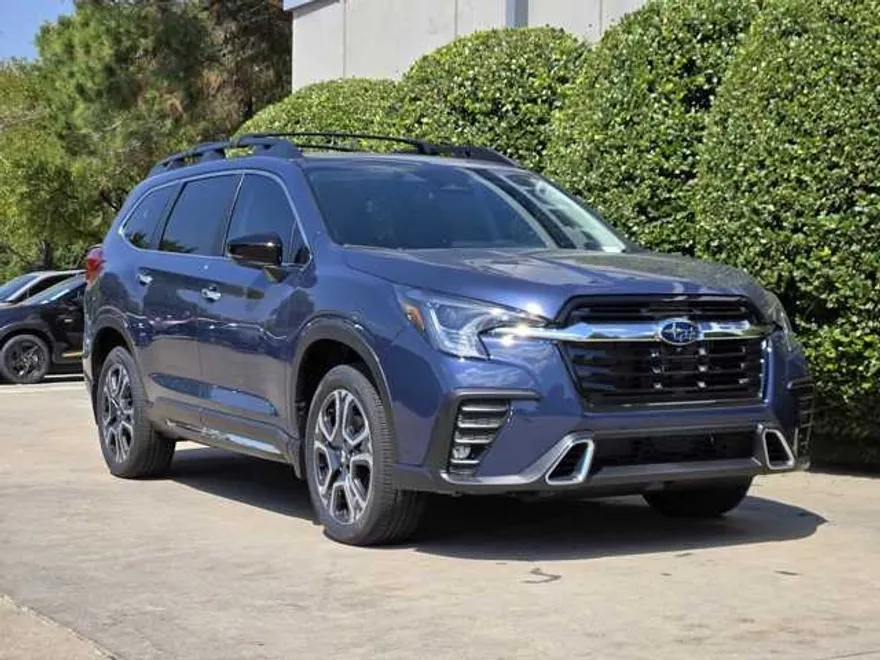2025 Subaru Ascent Touring photo 1