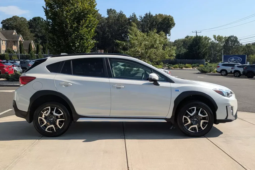 2020 Subaru Crosstrek Hybrid photo 1
