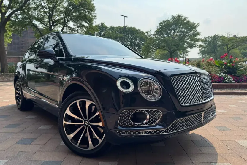 2017 Bentley Bentayga W12 photo 1