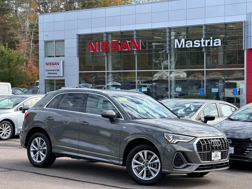 2024 Audi Q3 Premium S line photo 1
