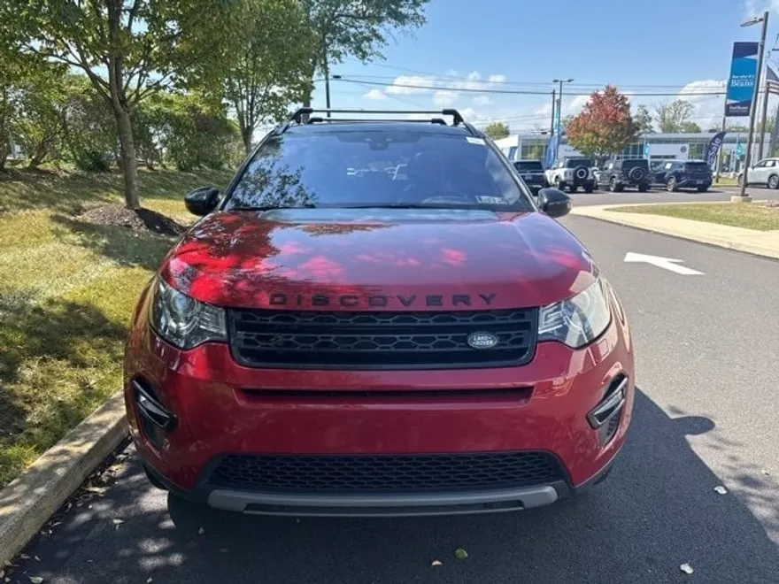 2019 Land Rover Discovery Sport HSE photo 1