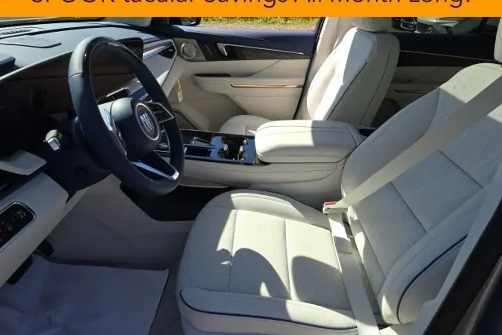 2026 Buick Enclave Avenir photo 1