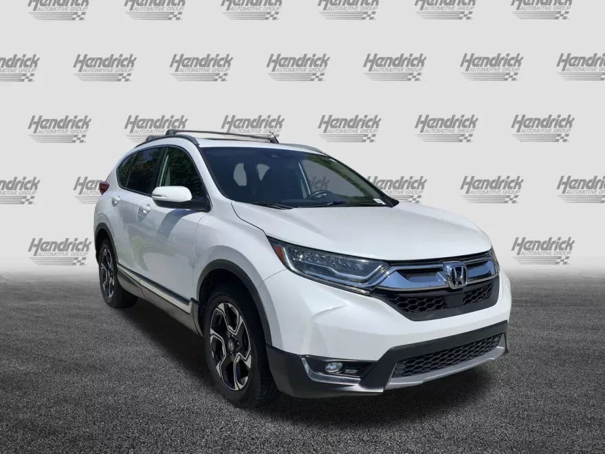 2019 Honda CR-V Touring photo 1