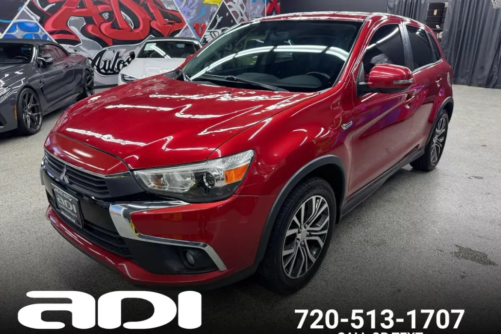 2017 Mitsubishi Outlander Sport ES photo 1