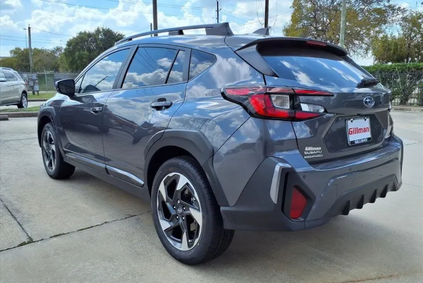 2025 Subaru Crosstrek Limited photo 1