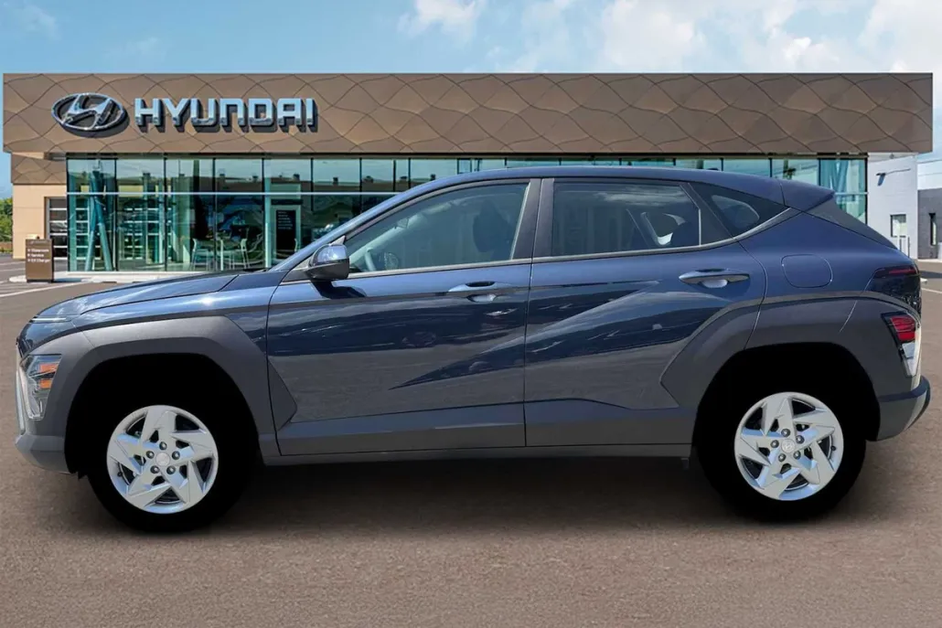 2026 Hyundai Kona SE photo 1