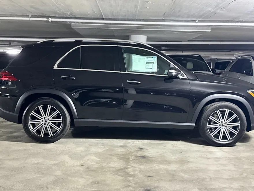 2026 Mercedes Benz GLE 350 4MATIC photo 1