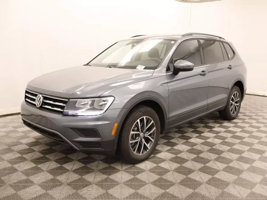 2021 Volkswagen Tiguan S photo 1