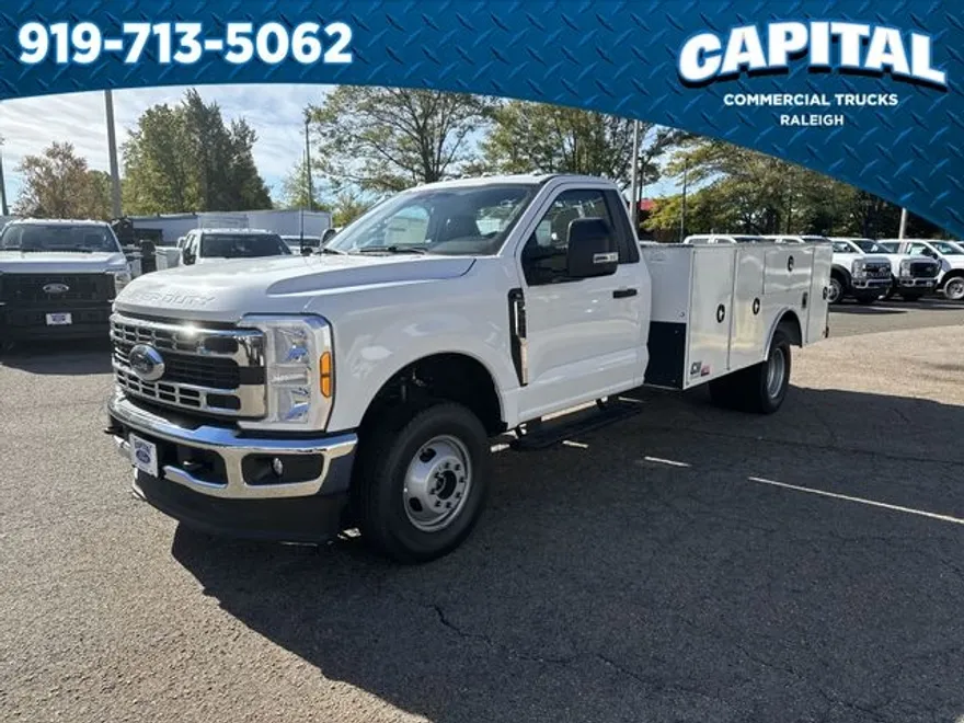 2024 Ford F-350 XL photo 1
