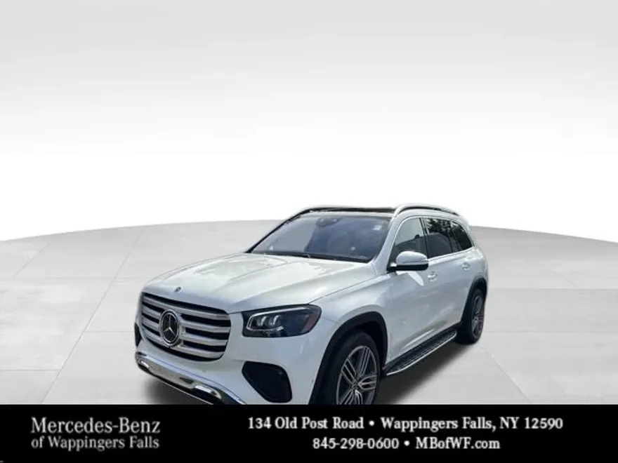 2026 Mercedes Benz GLS 450 4MATIC photo 1