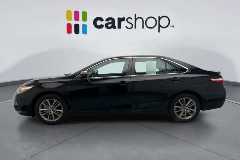 2017 Toyota Camry XLE XSE photo 1